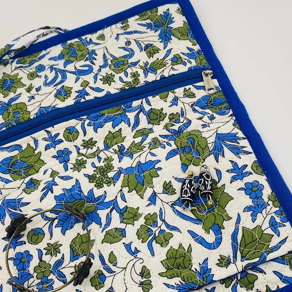 Buttercup Jewellery Pouch: Blue Green Floral