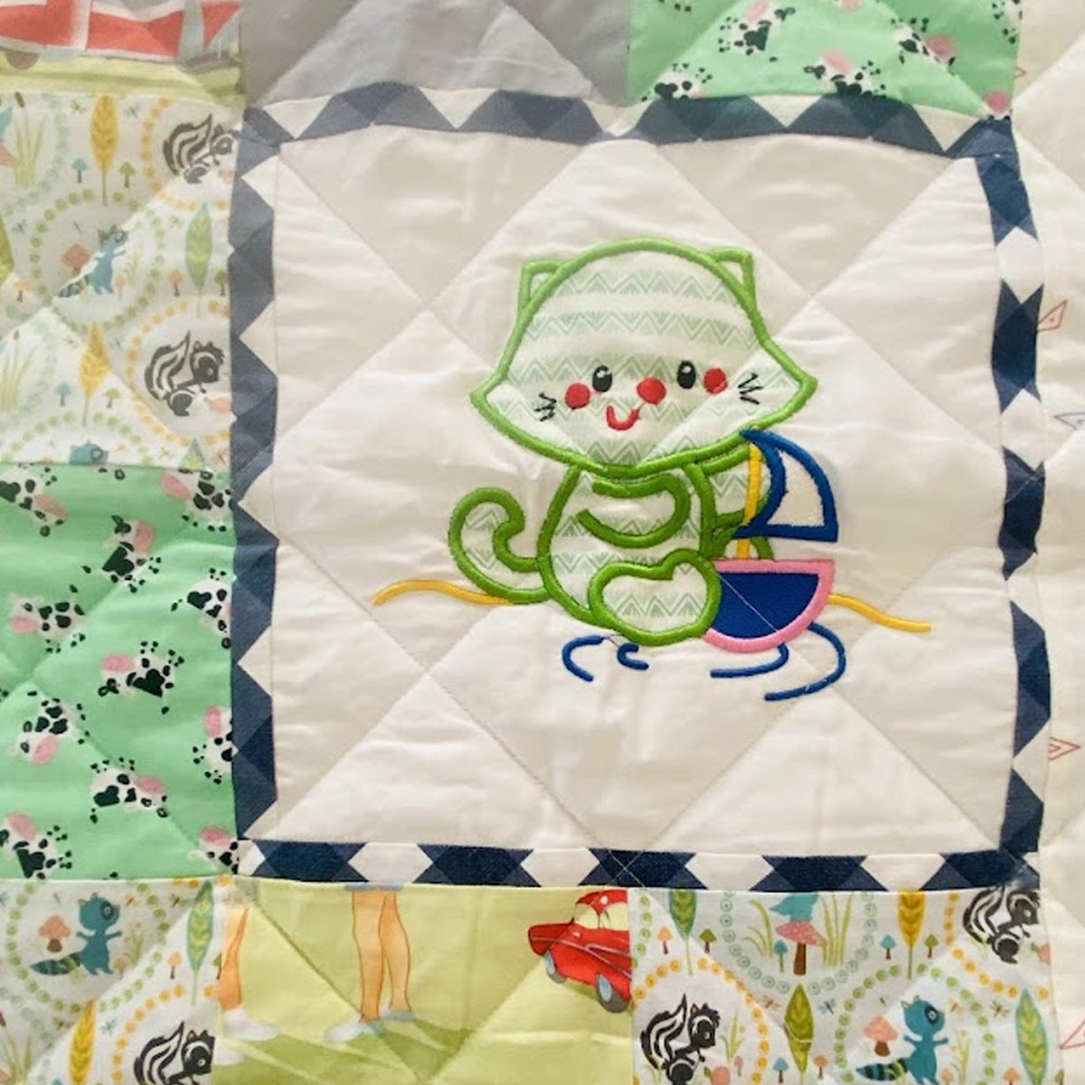 Baby Quilt: Embroidery- White & Green Owl and Cat