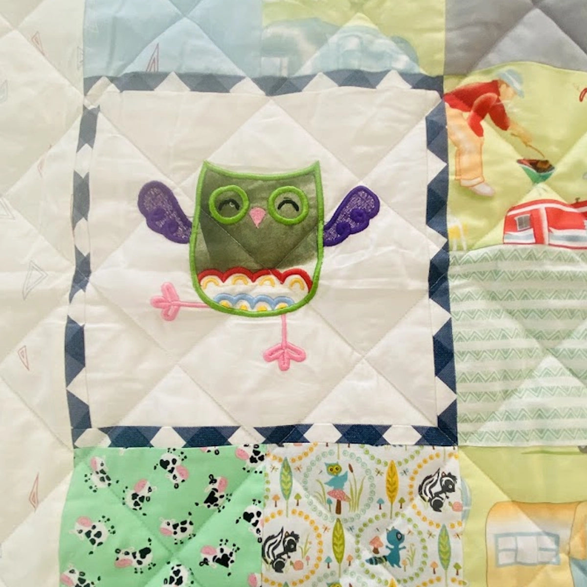 Baby Quilt: Embroidery- White & Green Owl and Cat